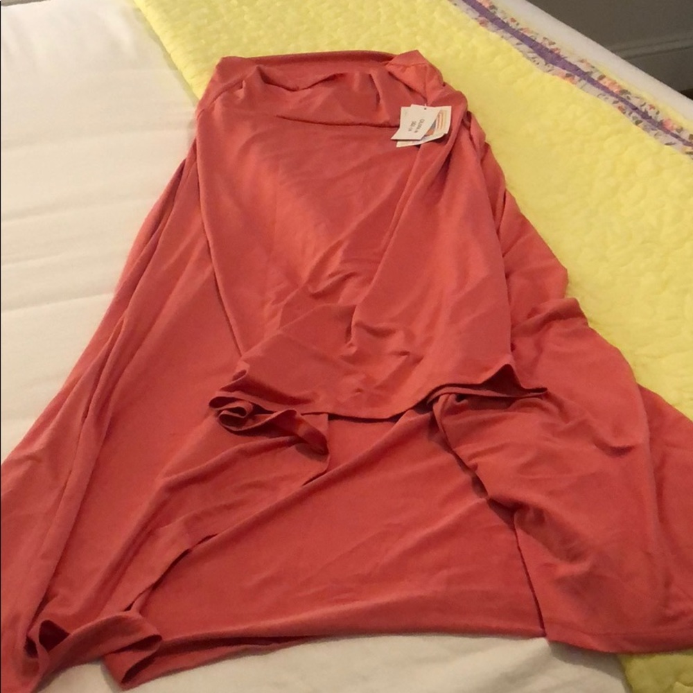 LuLaRoe Olivia. NWT.